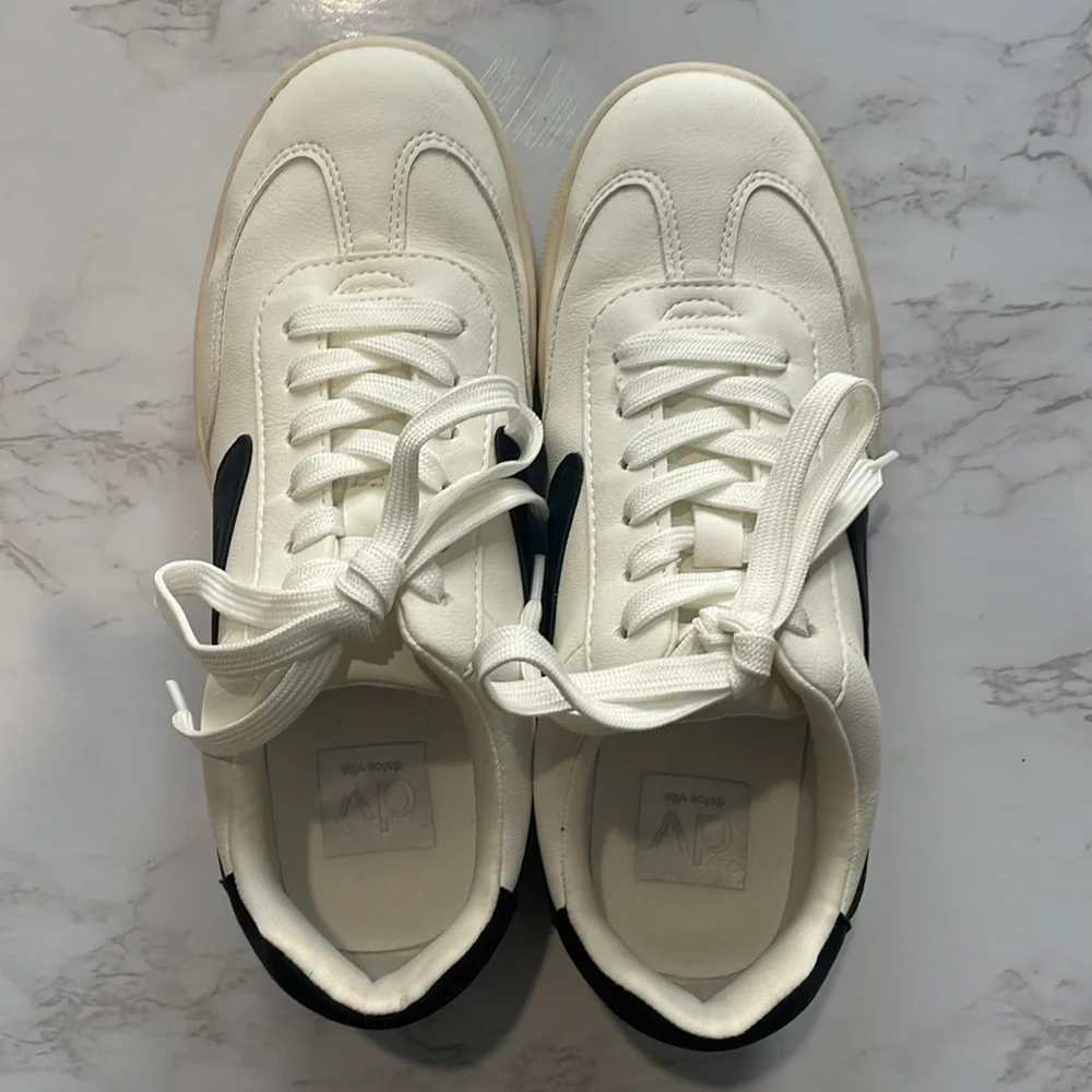 Women’s Dolce Vita Sneakers - Picture 6 of 6